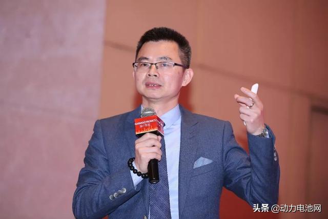 广东体育行业意昂5协会成功举办首届粤港澳大湾区体育产业高峰论坛